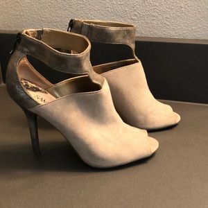 Sam and Libby heels